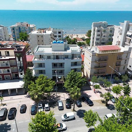 Hotel Vila Emes Durrës Exteriör bild